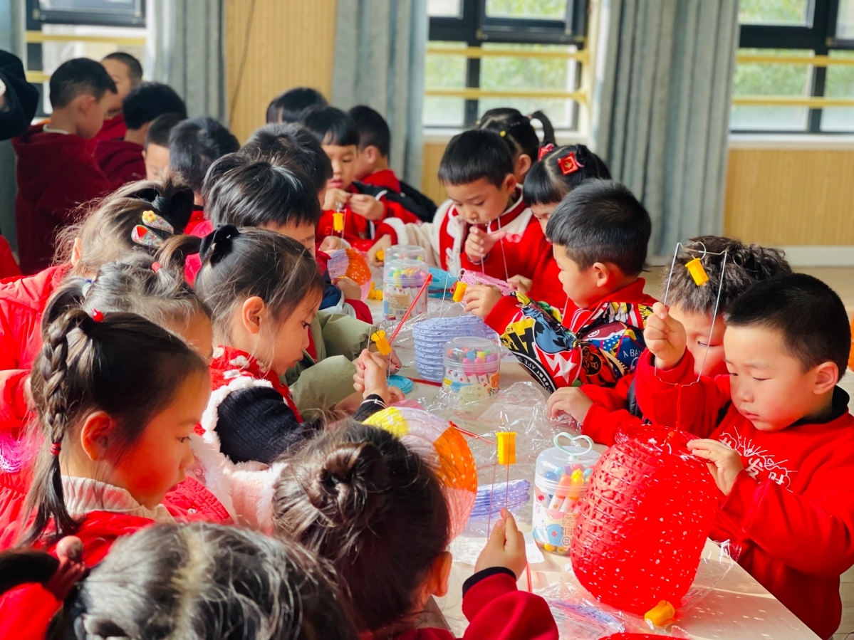 龙湾区各幼儿园举行形式各样的开学典礼